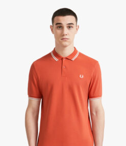 Polo Fred Perry naranja coral M3600