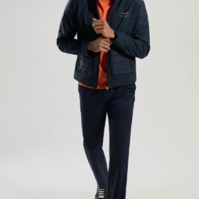 Chaqueta Azul Aston Martin