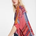 Blusa murciélago boho floral Desigual