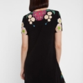 Vestido camisetero floral Desigual