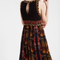 Vestido midi africano Desigual
