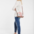 Bolso bandolera estampado paisley Desigual