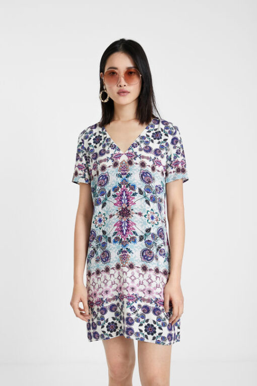 Vestido floral DESIGUAL tipo camiseta