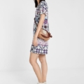 Vestido floral DESIGUAL tipo camiseta