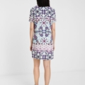 Vestido floral DESIGUAL tipo camiseta