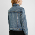 Chaqueta vaquera slim flores