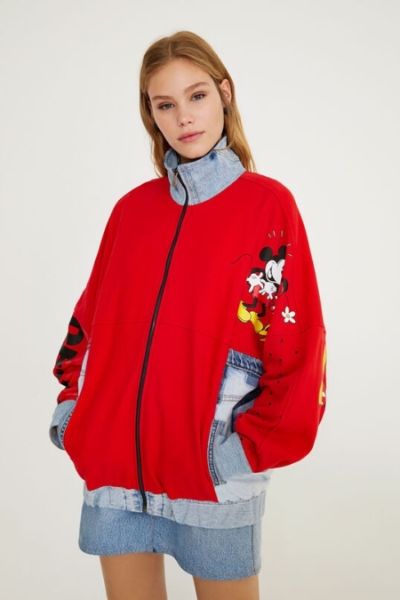 Abrigo Mickey Mouse rojo