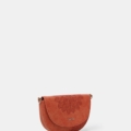 bolso cruzado efecto piel reptil