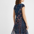 vestido evase