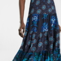 vestido midi halter bordado