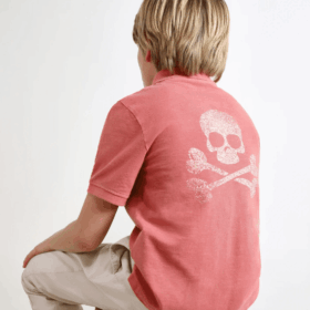 Polo con calavera trasera