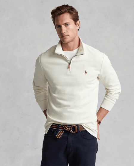 Jersey de hombre crema con el cuello alto