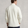 Jersey de hombre crema con el cuello alto