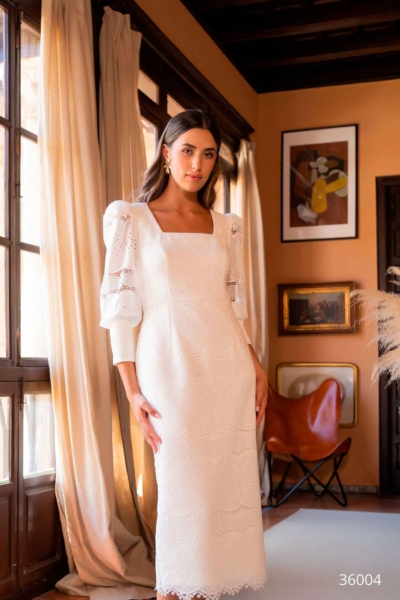 Vestido SARA RUIZ Batista Bordado