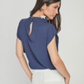 Blusa de mujer sin mangas con frunce en el cuello UNIQUE UNLIMITED