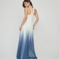 Vestido escote halter en gasa con estampado degradado UNIQUE UNLIMITED azul