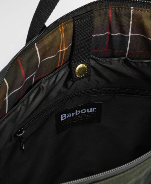 Barbour Field Wax Backpack - Imagen 3