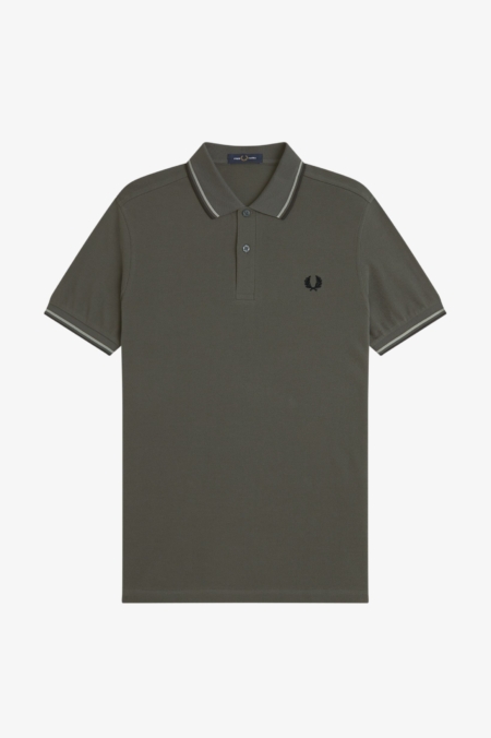 Polo Fred Perry M3600 con ribete de dos franjas