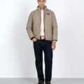 Chaqueta reversible Montecarlo Harper & Neyer Rojo y verde safari - cara verde safari, detalle Chaqueta reversible Montecarlo Harper & Neyer Rojo y verde safari - cara verde safari, detalle
